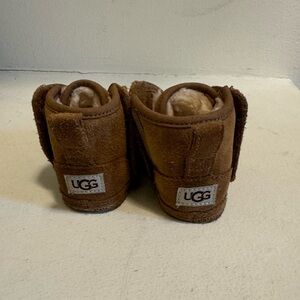 Ugg booties - 02/03